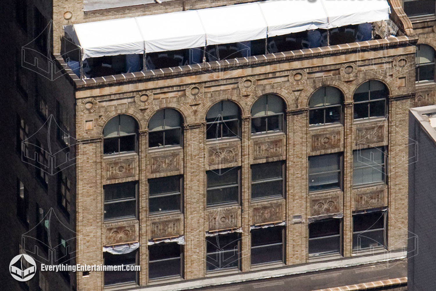 8x70 frame tent on Manhattan rooftop